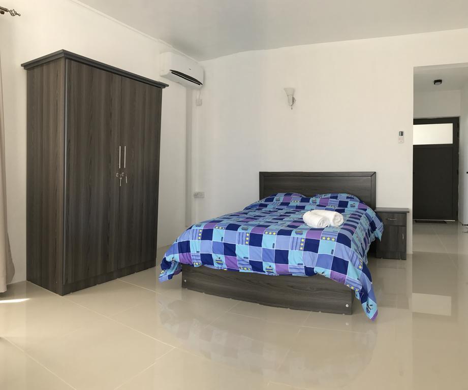 Luxe Exotica Apartments La Gaulette Ngoại thất bức ảnh